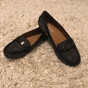 Coach loafers / flats